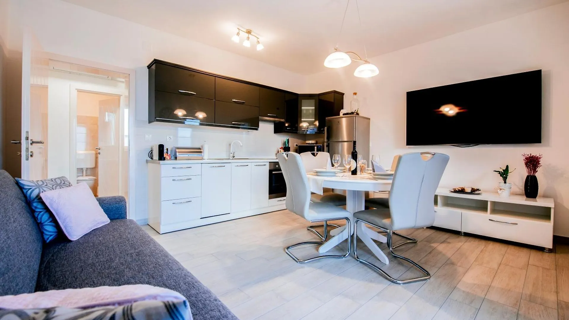 Apartment Keti 자다르